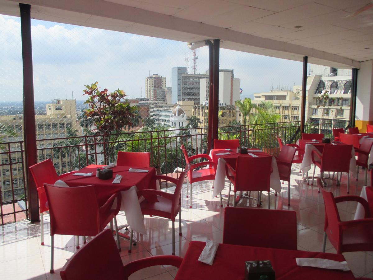 Hotel Royal Plaza Калі Екстер'єр фото
